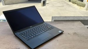 Dell Latitude 7390 13.3-Inch Touchscreen Intel Core i5 8th Gen 8GB 256GB