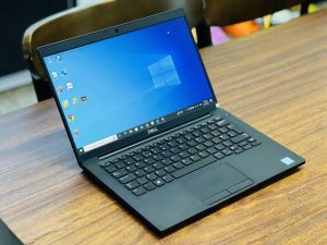 Dell Latitude 7390 13.3Inch Non-Touch Intel Core i7 8th Gen 8GB 256GB