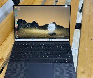 Dell XPS 13 9310 Touch Core i7 11th Gen 16GB 512GB