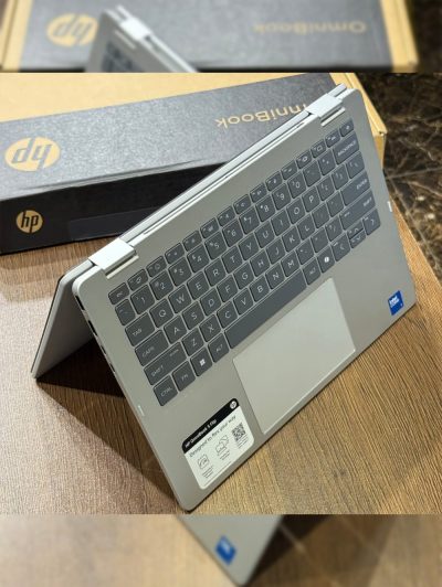 HP OmniBook 5 Flip 14-fp0023dx Core 7 150U 16GB RAM, 512GB SSD, 2K Touchscreen
