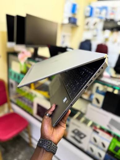 HP ZBOOK 15 G6 INTEL CORE I9 - 9th Gen .. HP ZBook 15 G6 15.6-Inch Mobile Workstation Intel Core i9 9th 16GB 512GB SSD 6GB NVIDIA RTX 3000