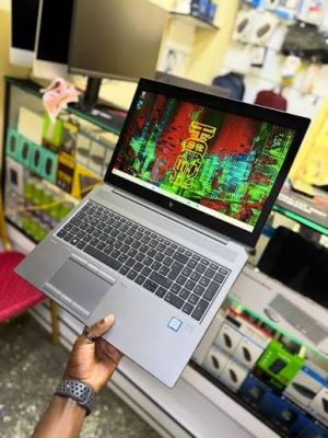 HP ZBook 15 G6 15.6-Inch Mobile Workstation Intel Core i9 9th 16GB 512GB SSD 6GB NVIDIA RTX 3000