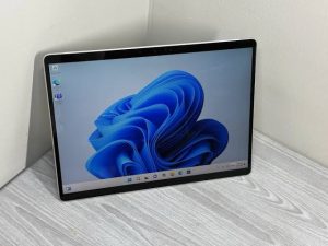 Microsoft surface pro 7mc Microsoft Surface Pro 7 12.3-Inch 2-in-1 Touchscreen Tablet
