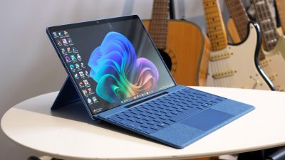 Microsoft surface pro 8 i7 11th 16gb 512...... Microsoft Surface Pro 8 13-Inch Core i7 11th Gen 16GB 512GB