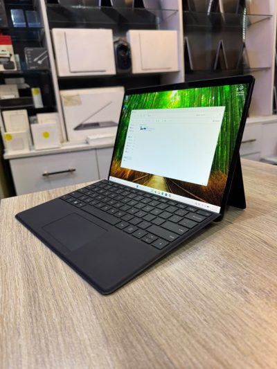 Microsoft Surface Pro X | SQ1 3.0GHz 16GB 256GB SSD Touch Keyboard