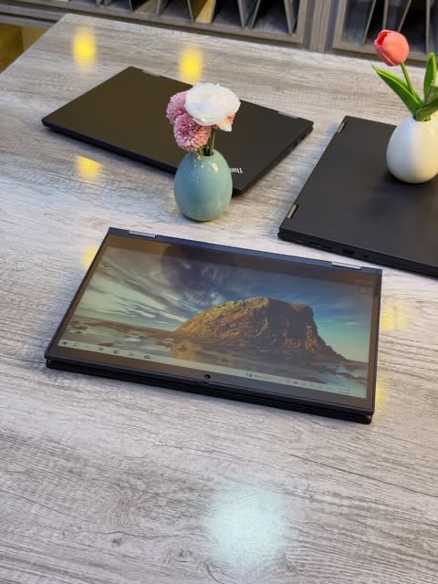 Lenovo ThinkPad X13 Yoga Gen 1 Core i7 10th Gen 16GB RAM, 512GB SSD, 360° Touchscreen