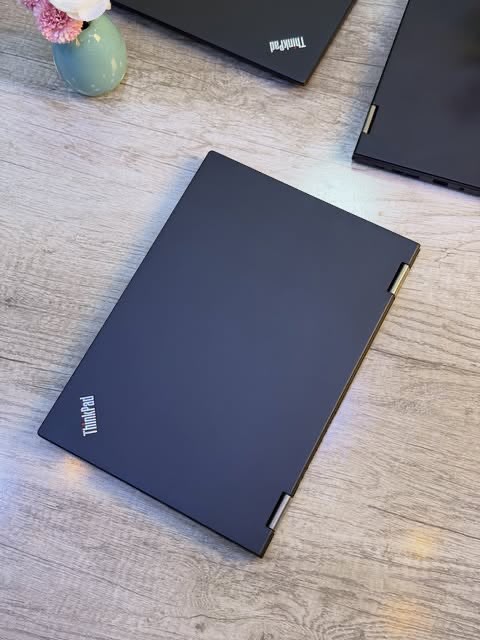 Lenovo ThinkPad X1 Yoga Gen 3 Core i7 8th Gen – 8GB RAM, 512GB SSD, 360° Touchscreen