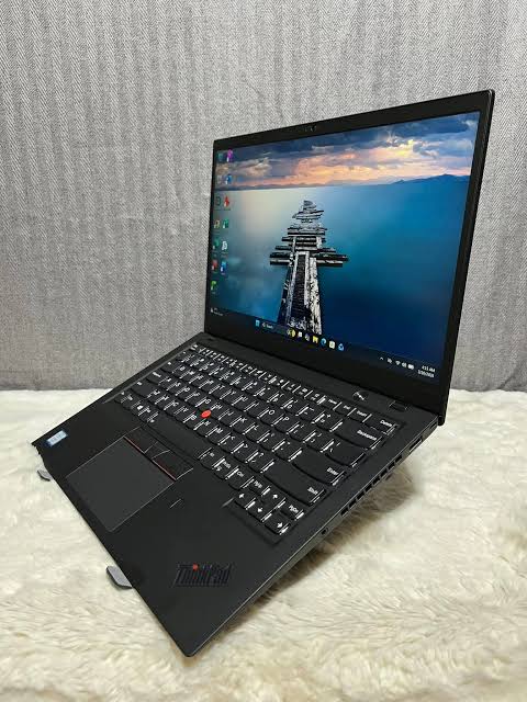 Lenovo ThinkPad X390 Core i5 8th Gen | 8GB RAM | 256GB SSD